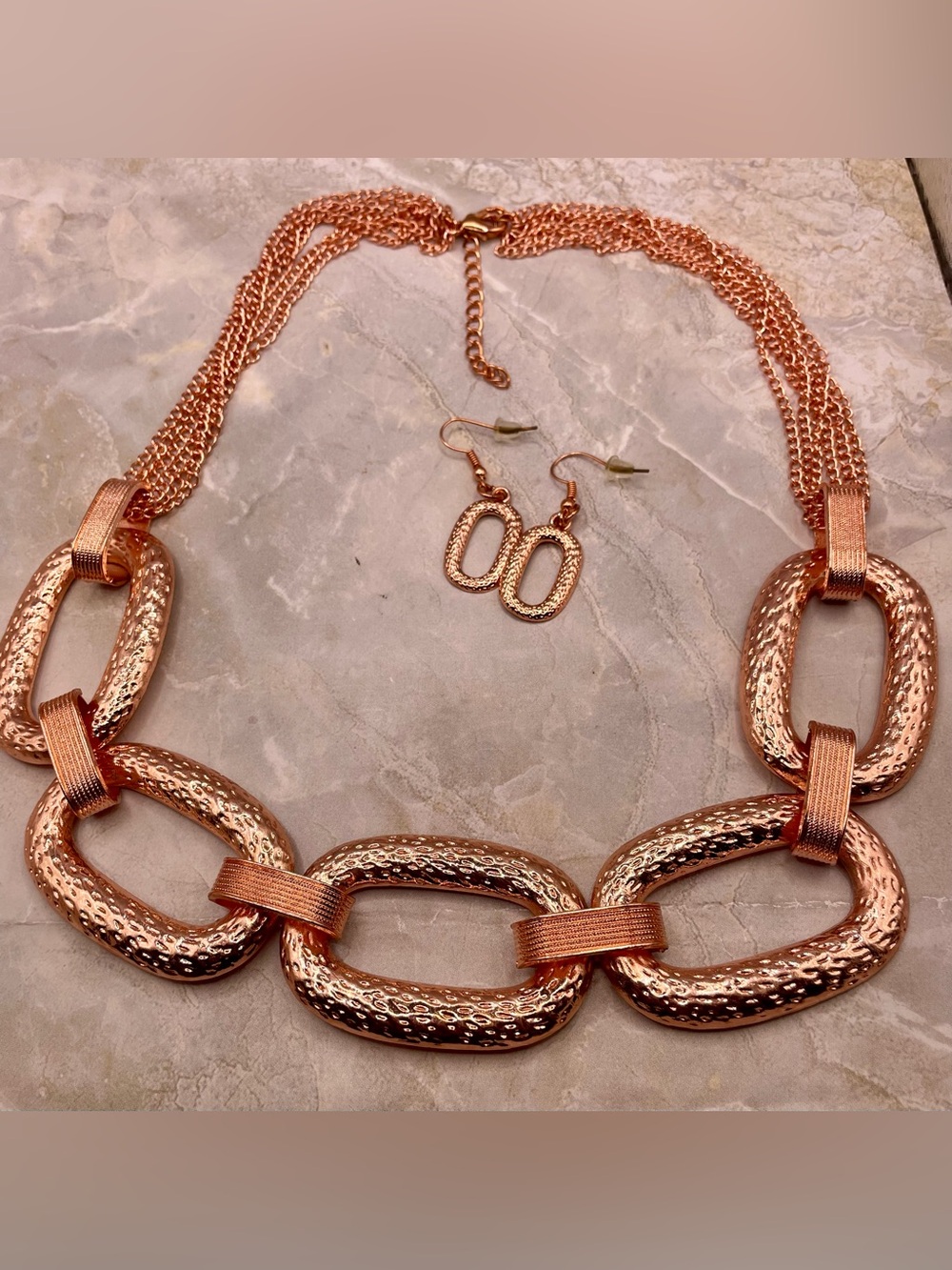Rose Gold Statement Chain Necklace with Matching Earrings. 23 inches long